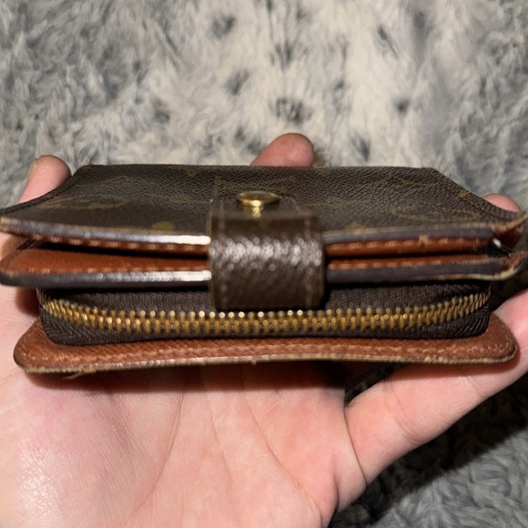 Men’s or Women’s Louis Vuitton Compact Zippe Wallet Monogram Canvas! Preloved - Picture 10 of 13